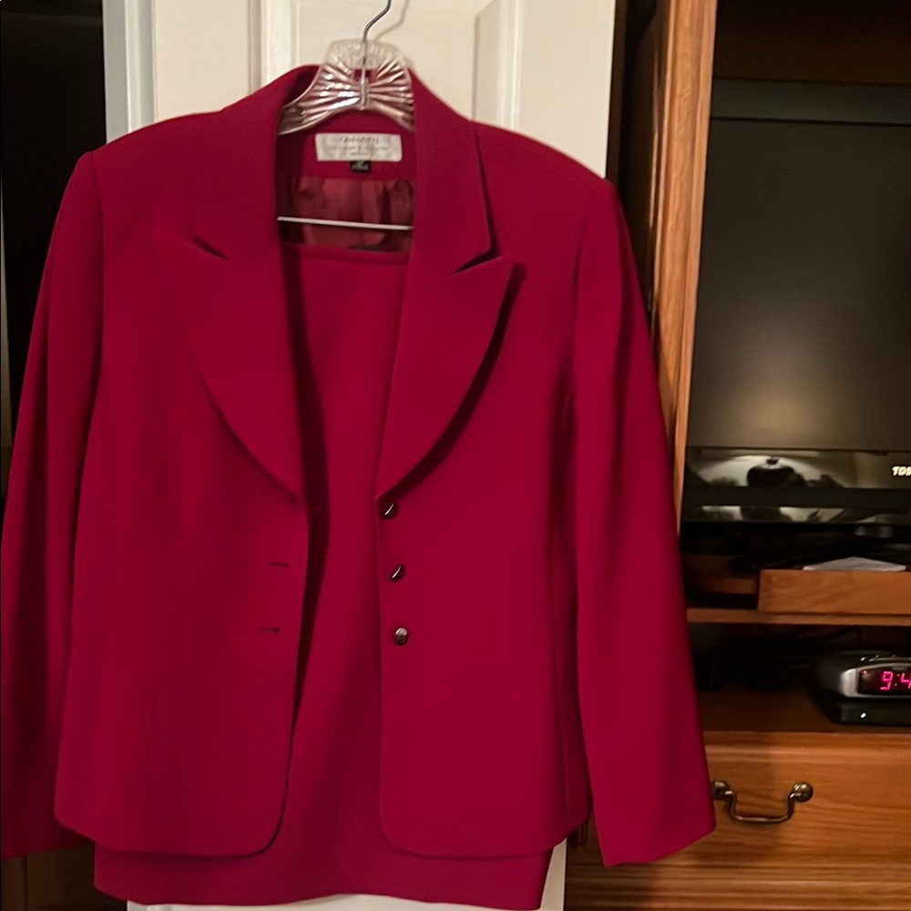 Tahari Vibrant Red Women's Suit